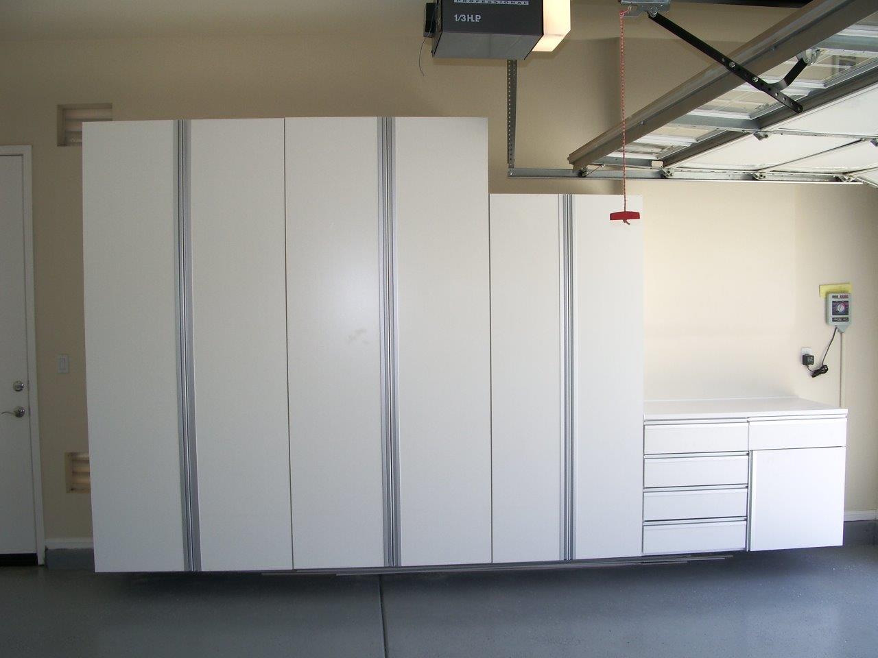 Garage storage cabinets | Call 888-201-Wood (9663)