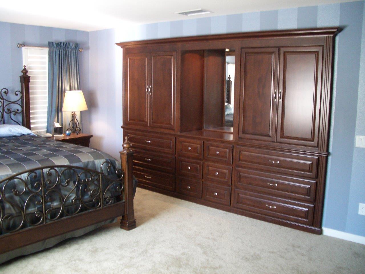 Murphy Beds and Bedroom Cabinets - Woodwork Creations