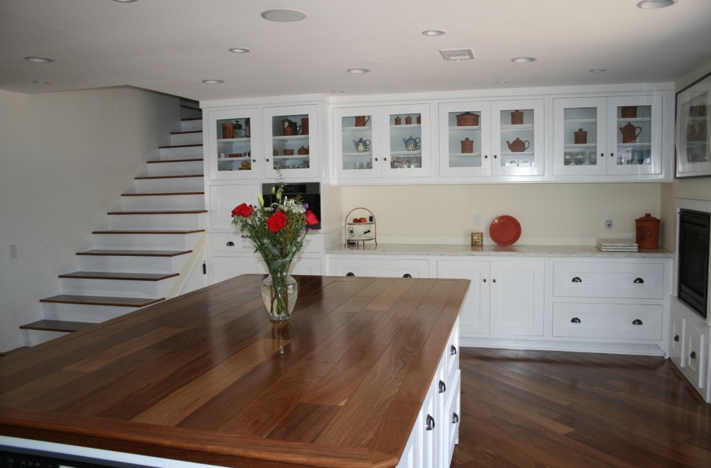 Kitchen cabinets in Orange County